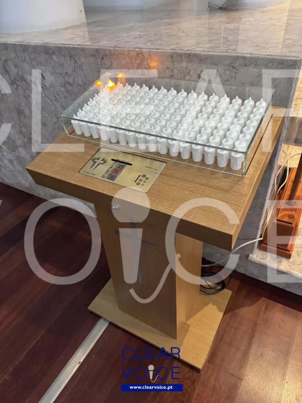 Lampadário de madeira com noteiro (5€, 10€ e 20€) - 64, 128 ou 256 velas